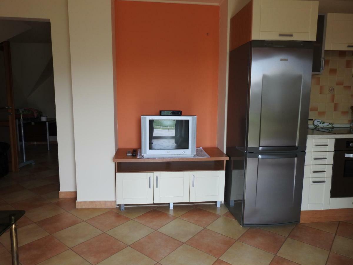 Petra Apartmanház Badacsonytomaj Exterior foto